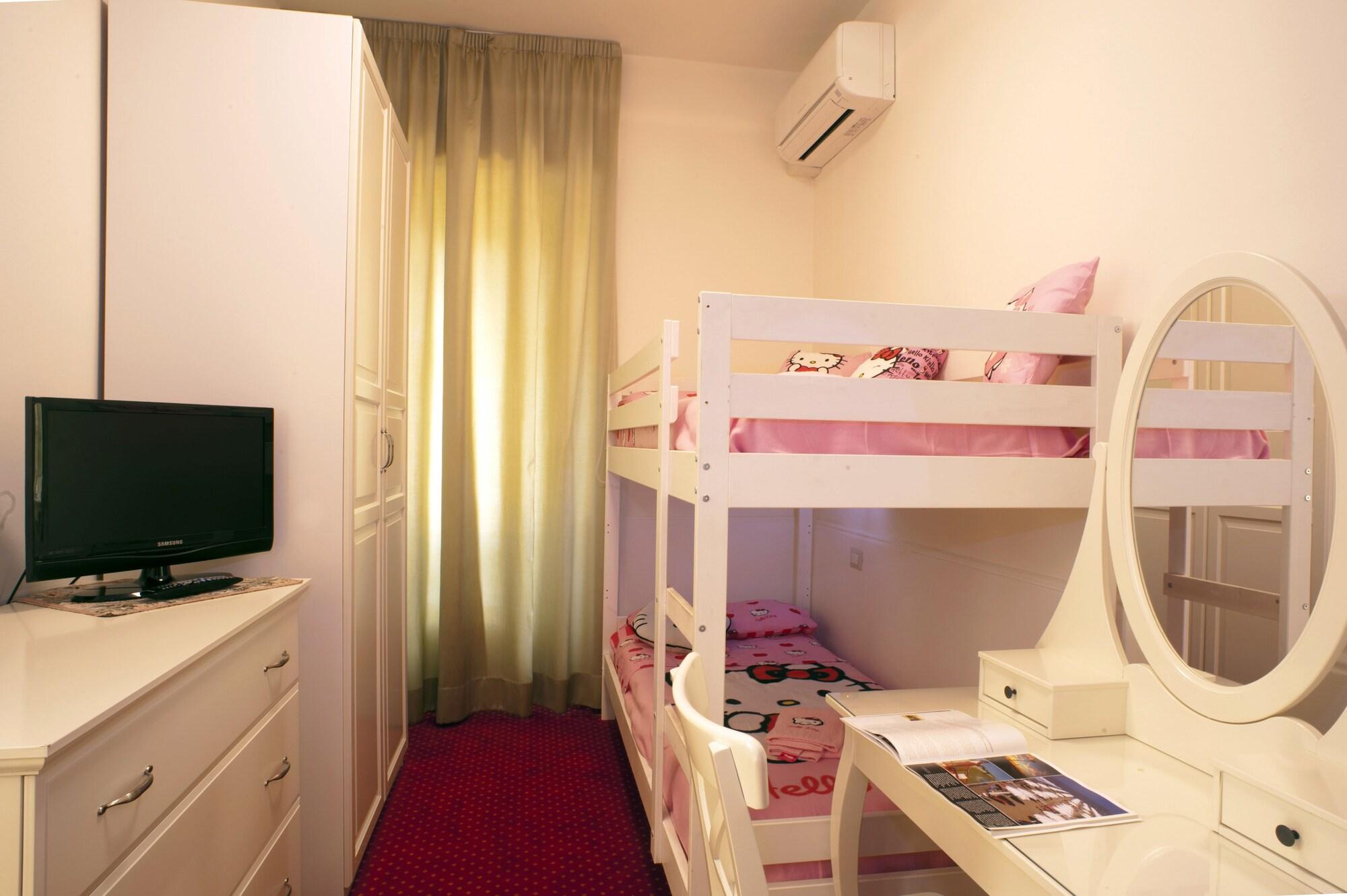 Hotel Milano Helvetia - In Centro Con Piscina Riccione Luaran gambar
